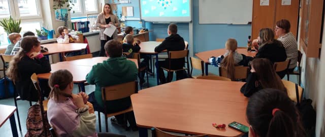 Autyzm – co to za choroba i jak wpływa na życie osób z tym zaburzeniem? Autyzm – co to za choroba i jak wpływa na życie osób z tym zaburzeniem?