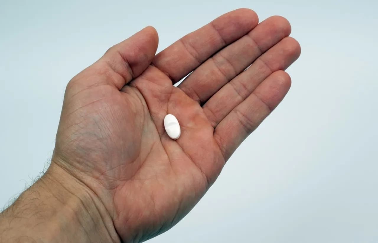 Ile kosztuje lek na HIV? Sprawdź ceny i dostępność w Polsce Ile kosztuje lek na HIV? Sprawdź ceny i dostępność w Polsce