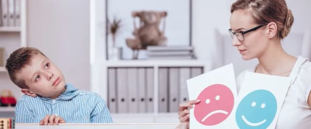 W jakim wieku diagnozuje się autyzm? Kluczowe informacje dla rodziców W jakim wieku diagnozuje się autyzm? Kluczowe informacje dla rodziców